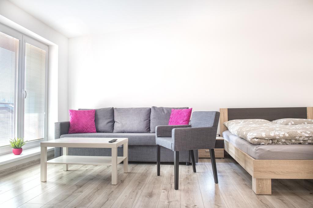 Garden Apartments Пряшів Екстер'єр фото